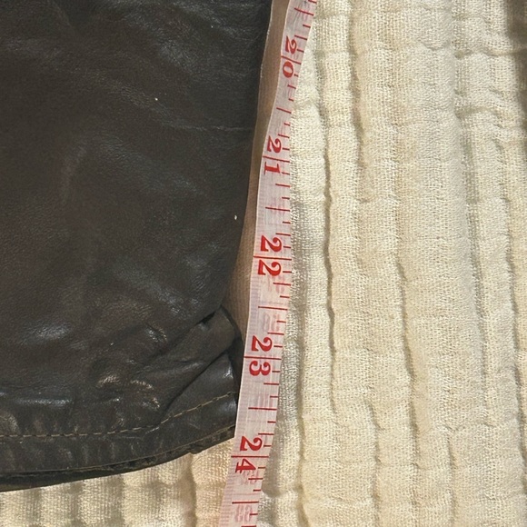 Men's Brown Leather Jacket - Picture 11 of 16